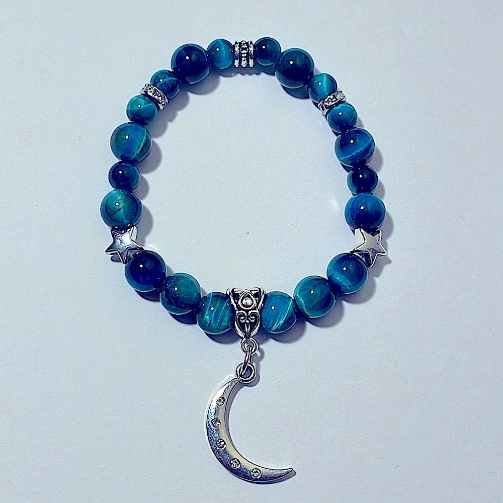 Sea Foam Blue Cats Eye, Solid Silver Stars, Moon Charm Bracelet 💙🩵🤍